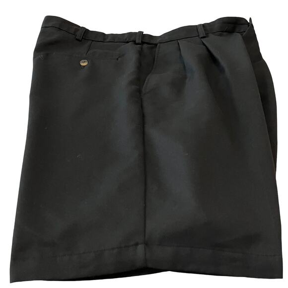 HAGGAR HIGH-RISE WALKING SHORTS, FRONT PLEATS, POCKETS, MENS-36-BLACK, FRONT ZIP - Picture 5 of 12